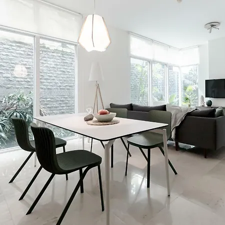 Blue Arch - Luxury Serviced Apartment In Central Saigon Ho Chi Minh City Exterior photo