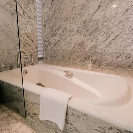 Blue Arch - Luxury Serviced Apartment In Central Saigon Ho Chi Minh City Exterior photo