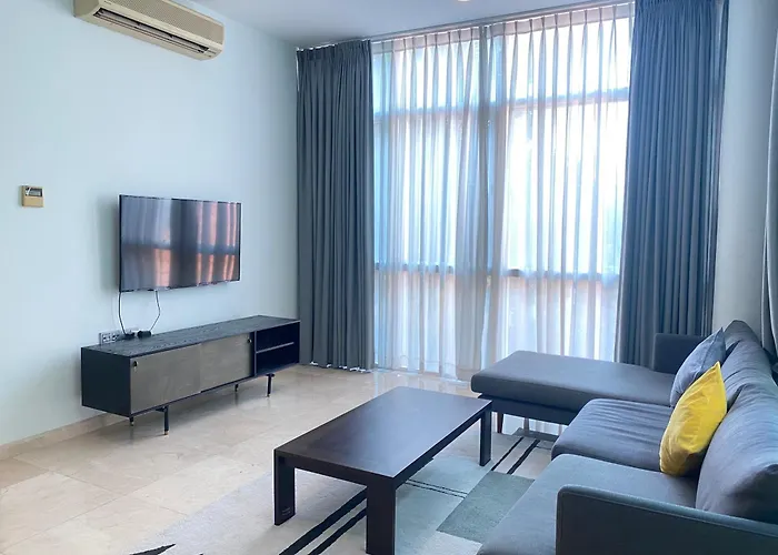 Blue Arch - Luxury Serviced Apartment In Central Saigon